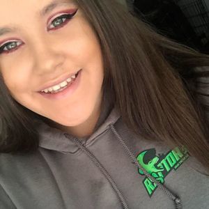 Meet your Posher, Jamila